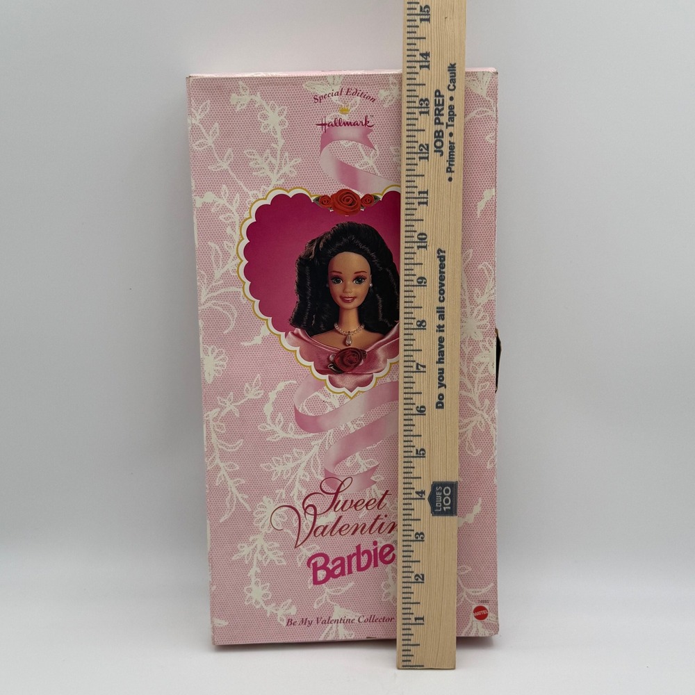Mattel Sweet Valentine Barbie Special Edition Hallmark Be My Valentine 14890 - Picture 4 of 4